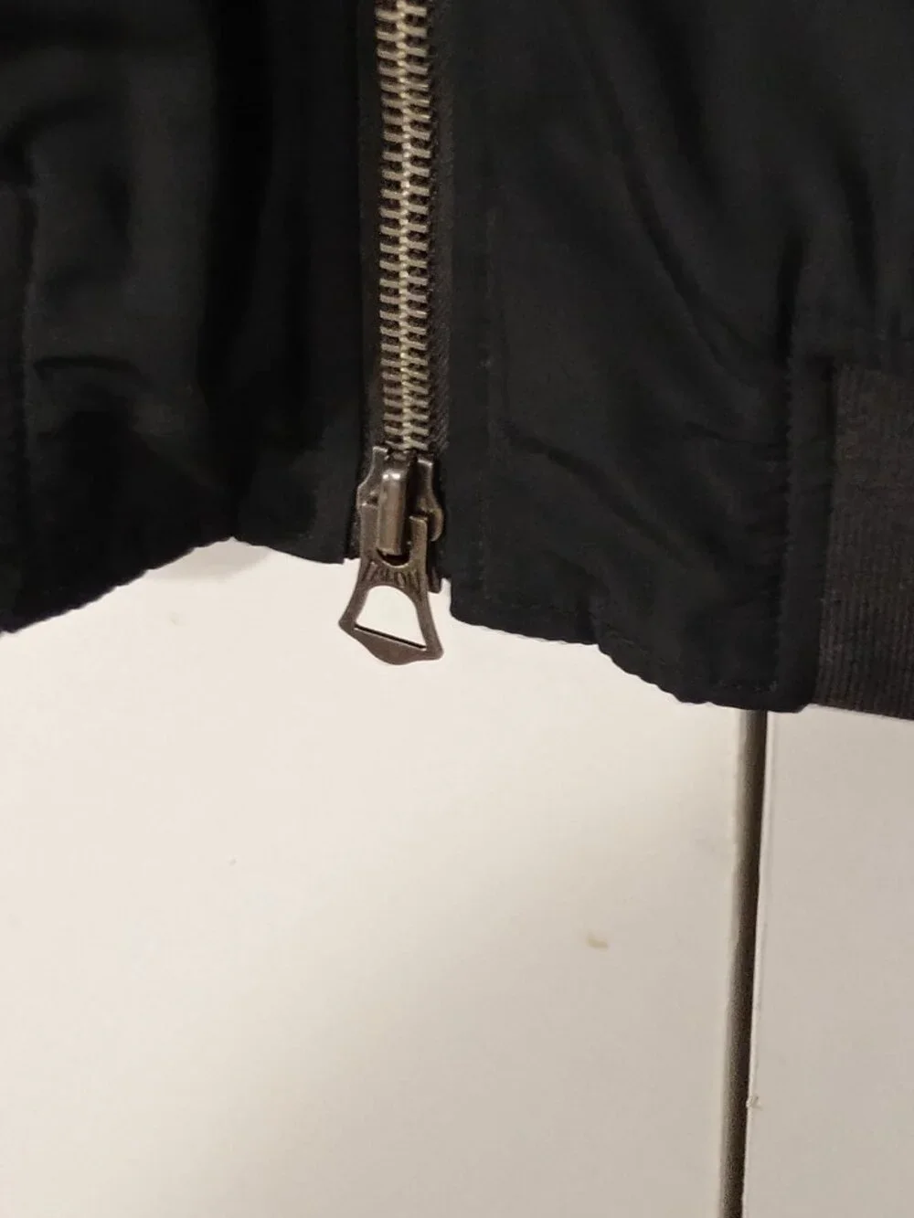 Abercrombie & Fitch Men’s M Black MA-1 Bomber Flight Jacket Utility Zip Pocket